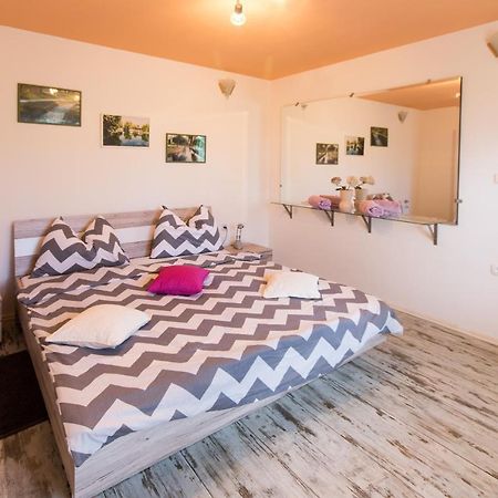 Apartment Stipe โซลิน ภายนอก รูปภาพ